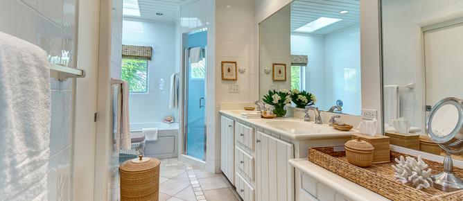 Dunmore Beach Club - Dunmore Town - Bathroom