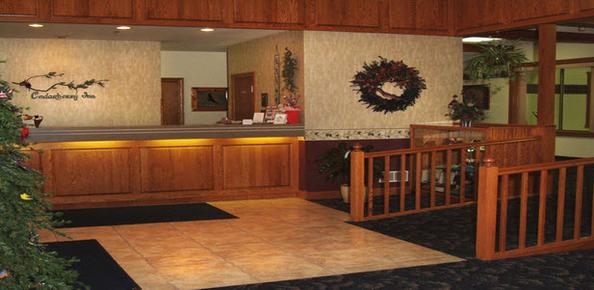 Cedarberry Inn - Sauk City - Front desk
