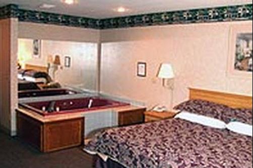Cedarberry Inn - Sauk City - Bedroom