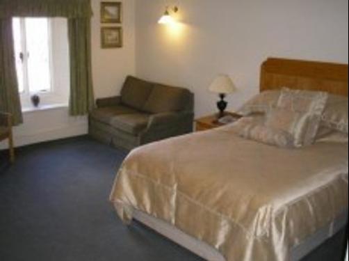 Tintern Abbey Hotel - Chepstow - Bedroom