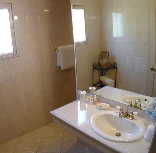 Palm Beach Hibiscus - West Palm Beach - Bathroom