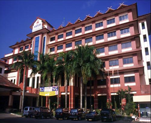 Abadi Hotel Convention Center - Jambi - Building