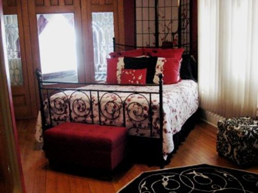 Prairie House Manor - De Smet - Bedroom