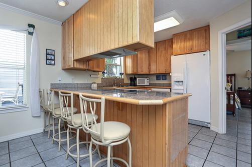 Beach House of Stress Relief - Destin - Kitchen