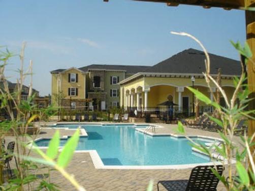 Oakwood at The Crossings at Alexander Place - Raleigh - Pool