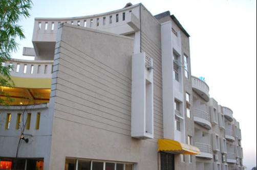 Hotel Niraali Executive - Pune - Building