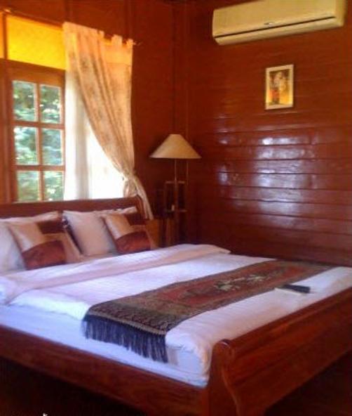 Baanpufa Resort - Kanchanaburi - Bedroom