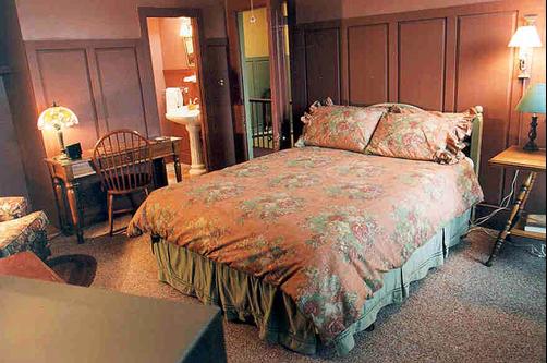 Percy Inn - Portland - Bedroom