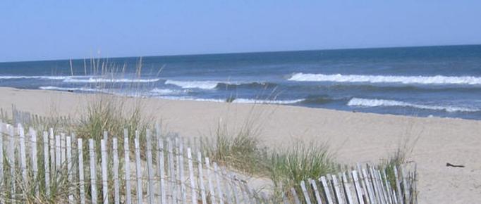Royal Crest Motor Inn - Hampton Beach - Beach