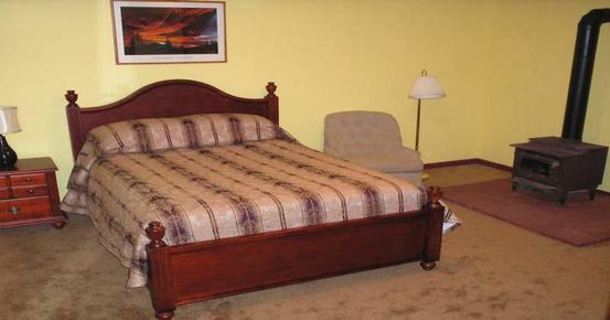 Simpson's Hollow B&B - Lovingston - Bedroom