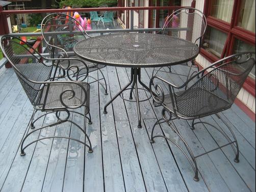Cramers Point Motel & Cottages - Lake George - Patio