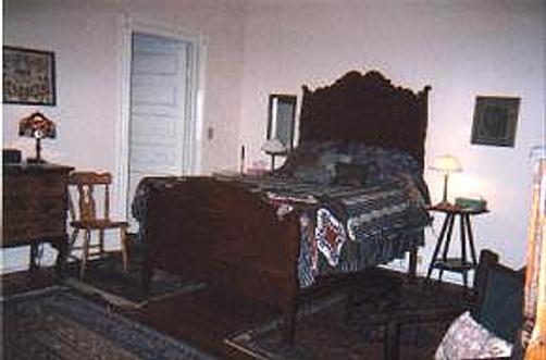 Blooming Garden Inn - Durham - Bedroom