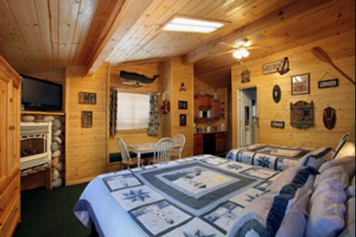 Fireside Lodge Bed and Breakfast - South Lake Tahoe - Bedroom