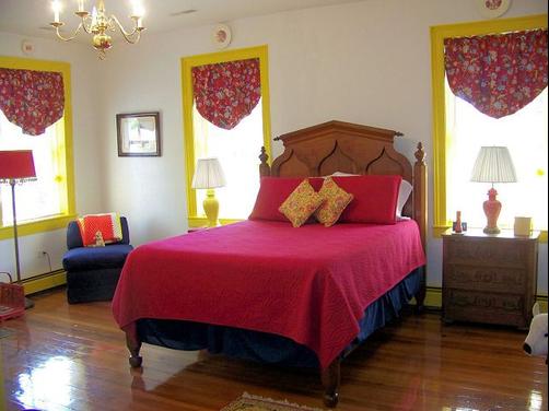 Herring Hall - Natural Bridge - Bedroom