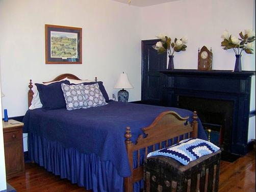 Herring Hall - Natural Bridge - Bedroom