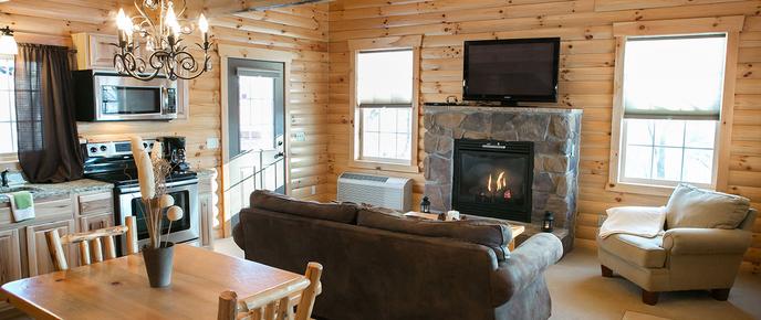 Amish Country Lodging - Berlin - Living room