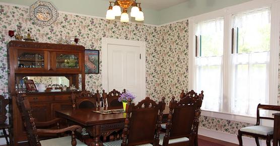 Case Ranch Inn - Forestville - Living room