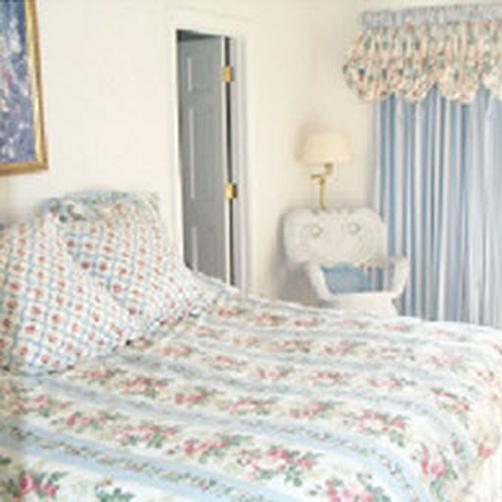 Tara Point Inn and Cottages - Grafton - Bedroom