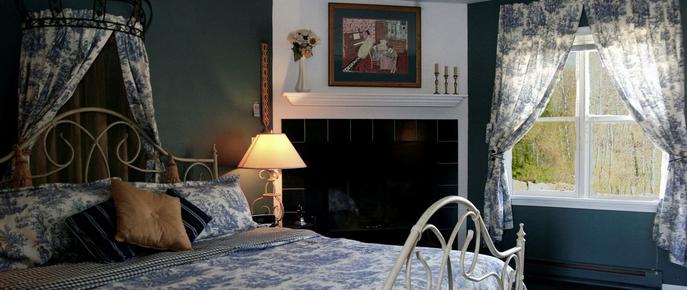 The House on the Hill - Ellsworth - Bedroom