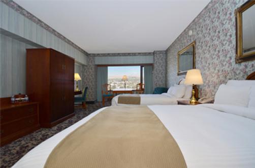 John Ascuaga's Nugget - Sparks - Queen bedroom