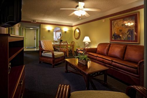 Westgate Leisure Resort - Orlando - Living room