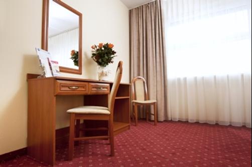 Start Hotel Atos - Warsaw