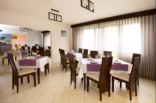 Start Hotel Aramis - Warsaw