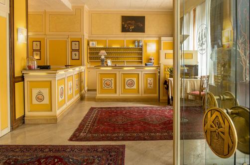 Hotel Ambasciatori - Brescia - Front desk