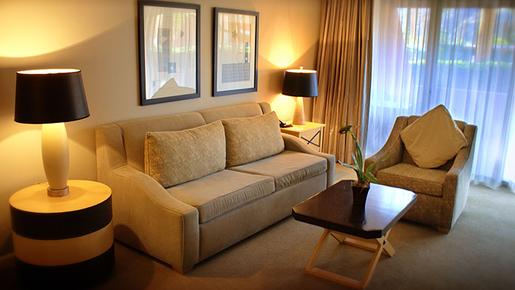 Marquis Villas Resort - Palm Springs - Living room