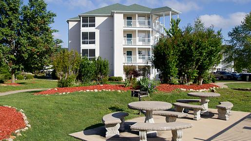 The Suites at Fall Creek - Branson - Building