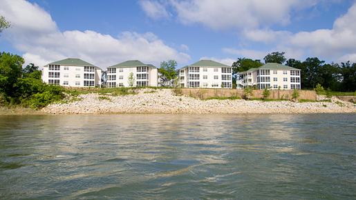The Suites at Fall Creek - Branson - Building
