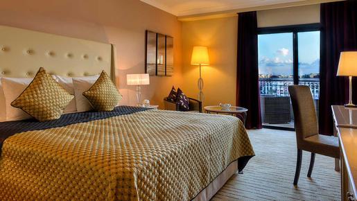 Corinthia Hotel St. George's Bay - St. Julian's - Bedroom
