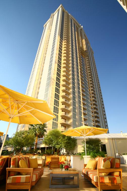 Luxury Suites International at The Signature - Las Vegas - Building