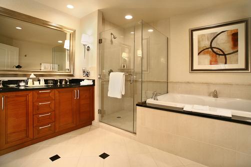 Luxury Suites International at The Signature - Las Vegas - Bathroom