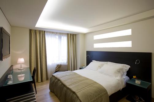 O&B Athens Boutique Hotel - Athens - Bedroom
