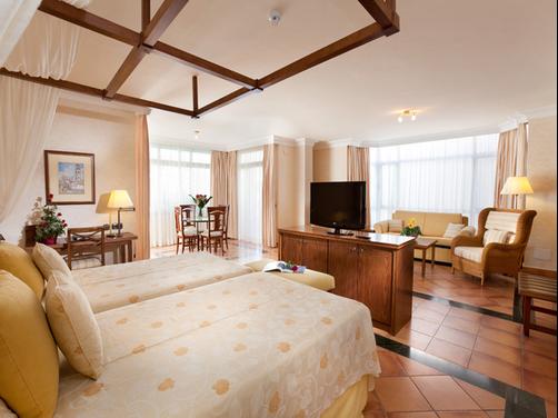 Dream Gran Tacande - Costa Adeje - Queen bedroom