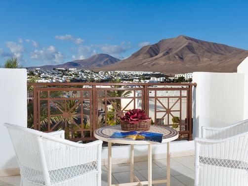 Dream Gran Castillo Resort - Playa Blanca - King bedroom