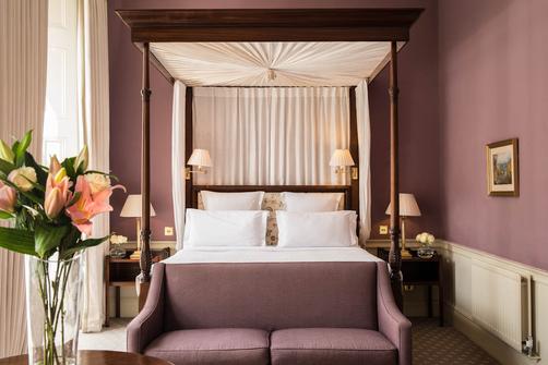 The Cranley - London - Bedroom