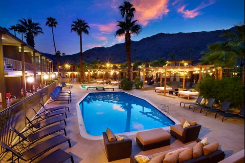 The Curve Palm Springs Hotel - Palm Springs - Pool
