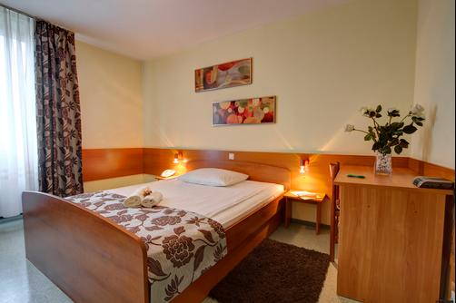 Hotel Park - Ljubljana - Bedroom