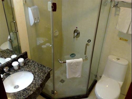 Greentree Inn Yangzhou Plaza Hotel - Yangzhou - Bathroom
