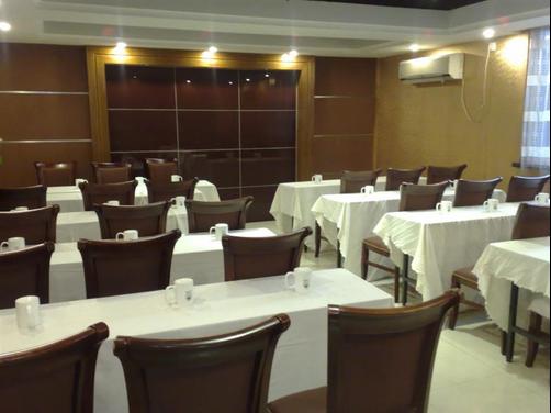 Greentree Inn Yangzhou Plaza Hotel - Yangzhou - Conference room