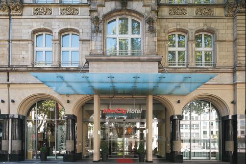 InterCityHotel Düsseldorf - Dusseldorf - Building