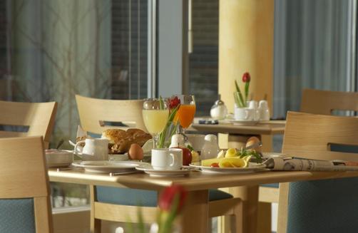 InterCityHotel Düsseldorf - Dusseldorf - Restaurant
