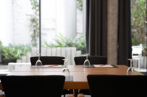 InterCityHotel Düsseldorf - Dusseldorf - Conference room
