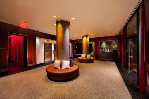 The Court - A St Giles Premier Hotel - New York - Lobby