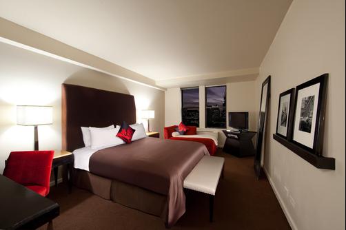 The Court - A St Giles Premier Hotel - New York - Bedroom