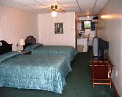 Sara-Placid Motor Inn - Saranac Lake
