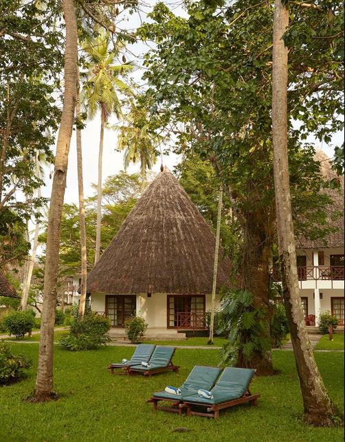 Neptune Village Beach Resort & Spa All Inclusive - Ukunda - Building