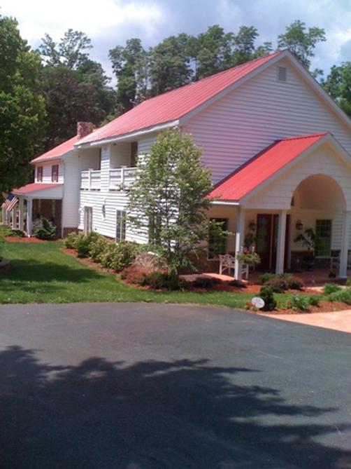 Pleasant View Farm Bed and Breakfast Inn - New Cumberland